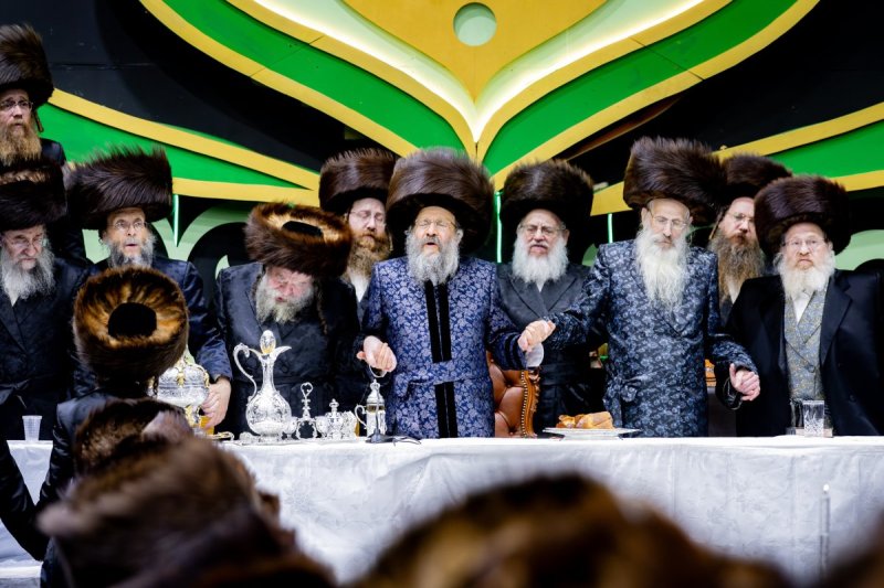 אברומי בלום, אחים לאנטשעווסקי, אייזיק ג. ואייזיק י.