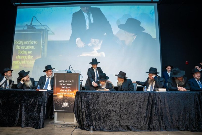 דניאל נפוסי ומאיר זלזניק