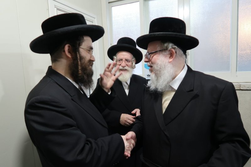 שמואל דריי ומ.א נוימן