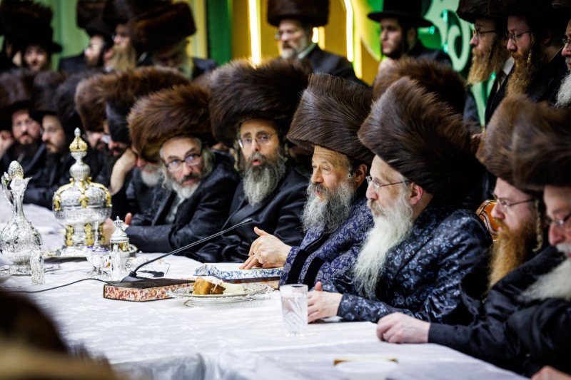 אברומי בלום, אחים לאנטשעווסקי, אייזיק ג. ואייזיק י.