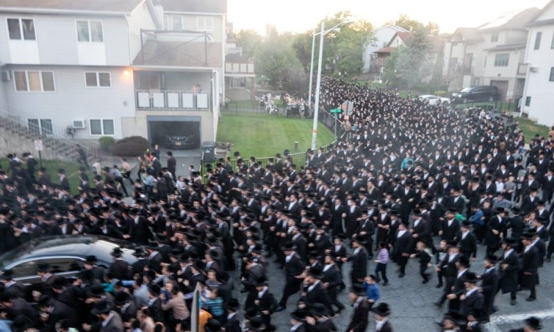 בסקווירא מזהירים את החסידים: "לא להצטרף לשיירה של האדמו"ר"