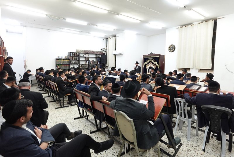 באדיבות המצלם