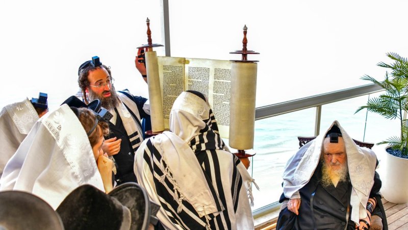 שוקי לרר