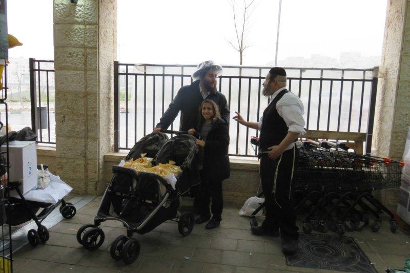 באדיבות המצלם