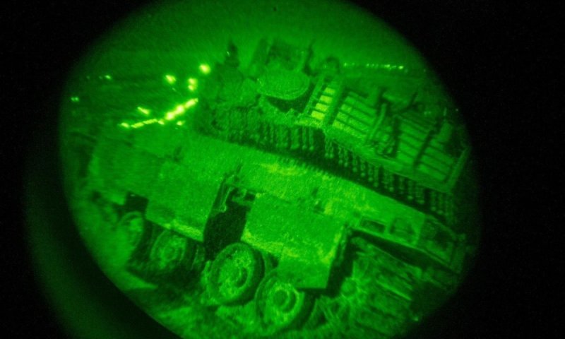 צה"ל תקף מפקדות ותחנות דלק ששימשו את מחבלי חיזבאללה