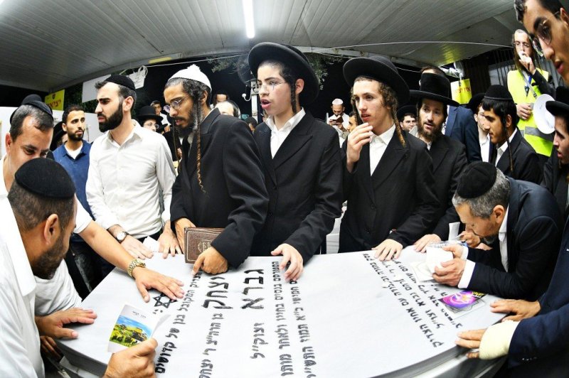 ארי קופרשטוק