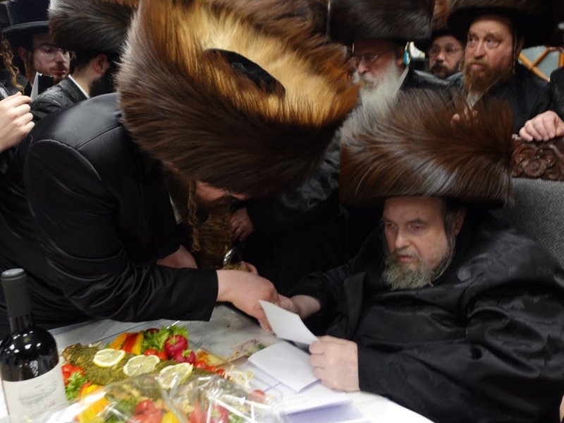 אנשיל בעק וא.מ.ש