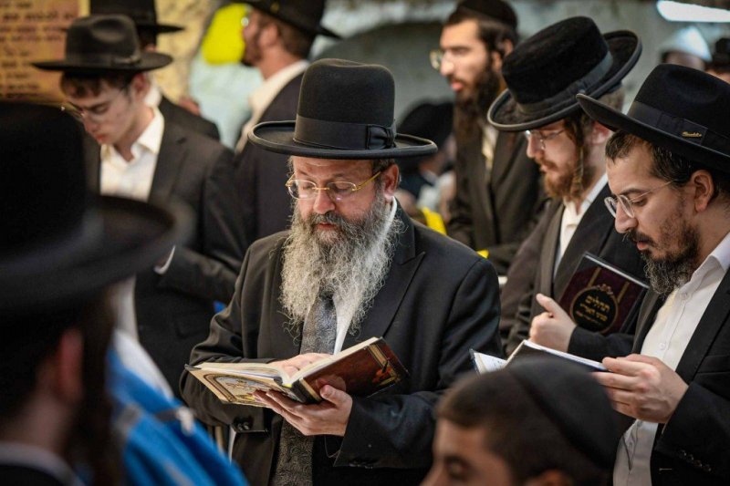 ארי קופרשטוק ומאיר אדרי