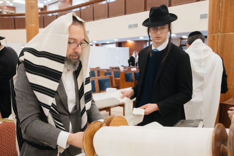 לוי נאזרוב