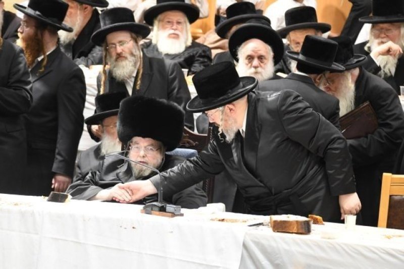 אנשיל בעק וא.מ.ש