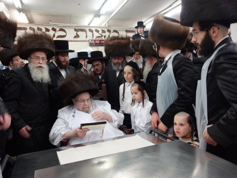 אנשיל בעק וא.מ.ש