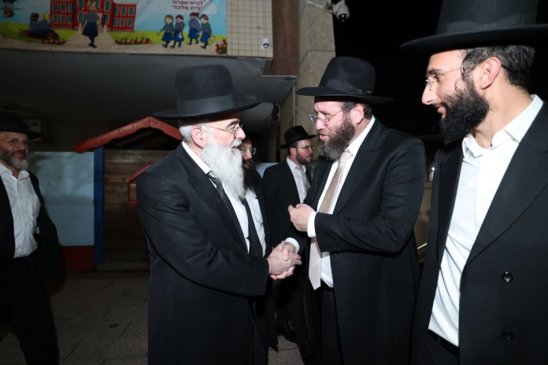 שמוליק קורלנסקי