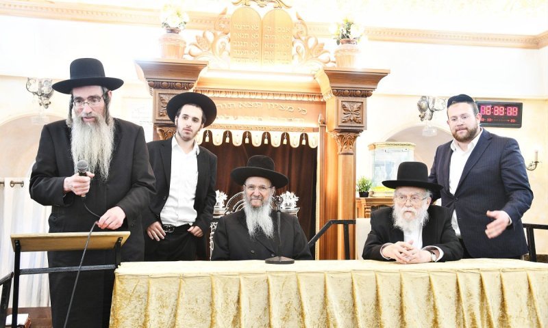 בנו של פוסק הדור עלה לציון; וכינוס התעוררות ב'תפארת בחורים'