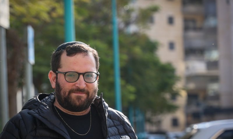 אליעד שרגא ניסה שוב להרחיק את אוריך מנתניהו - וחטף מבג"ץ קנס וביקורת