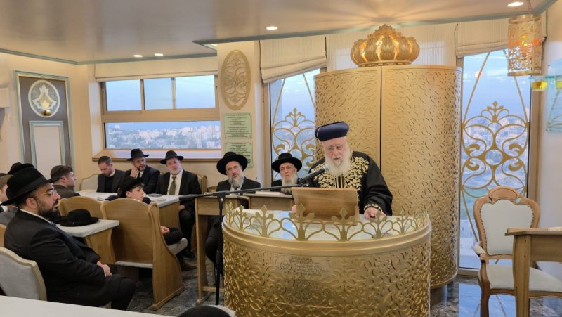 באדיבות המצלם