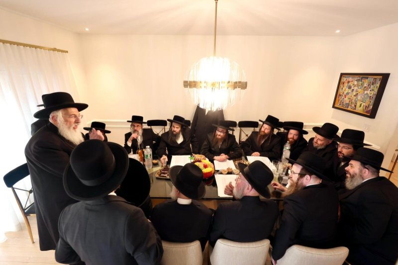 אברומי בלום
