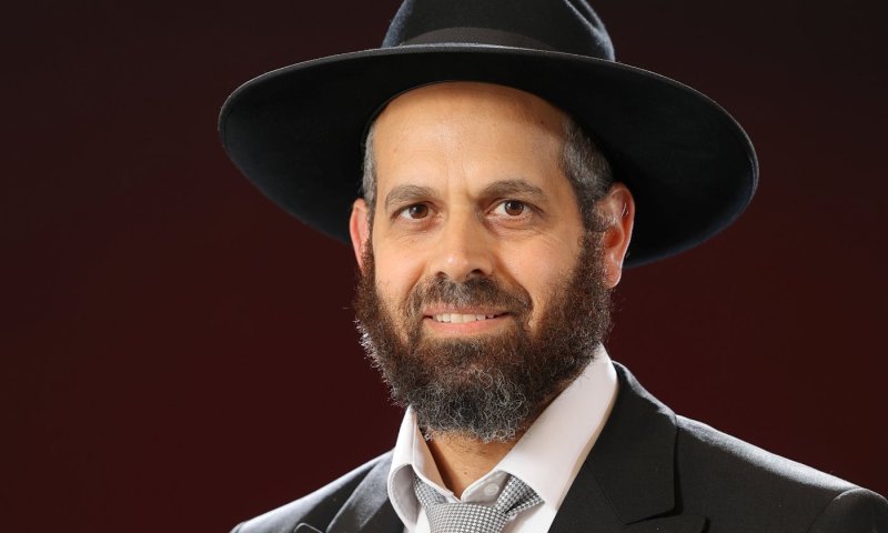 ביום האחרון ל'שבע ברכות' של בנו היחיד: הגאון רבי תומר איזק זצ"ל