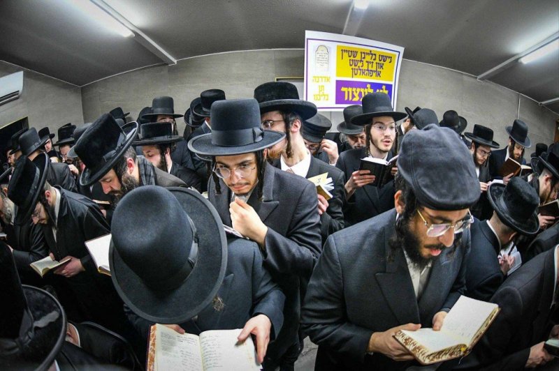 ארי קופרשטוק