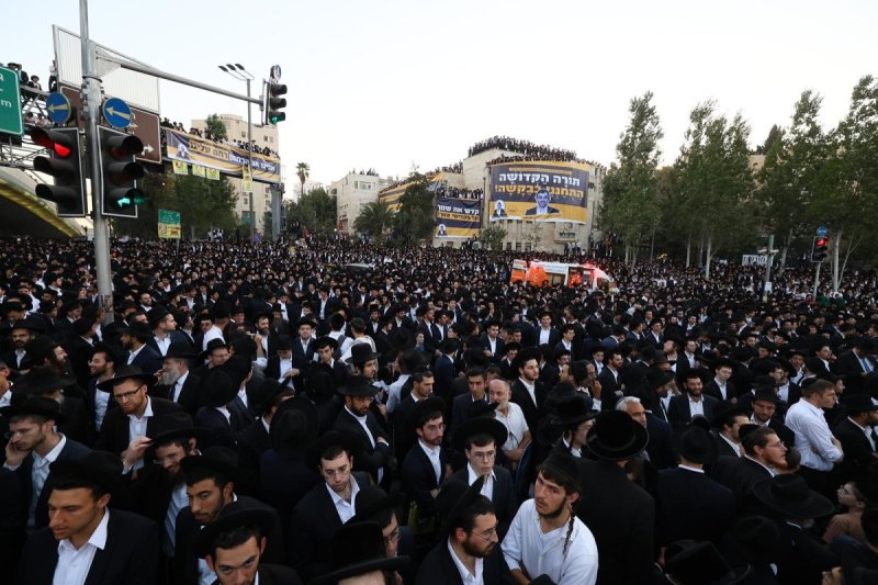 דניאל נפוסי ודוד מנדלסון