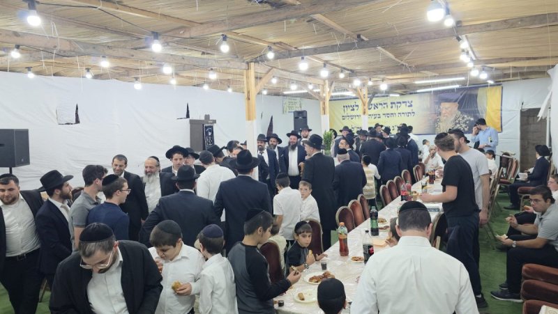 באדיבות המצלם