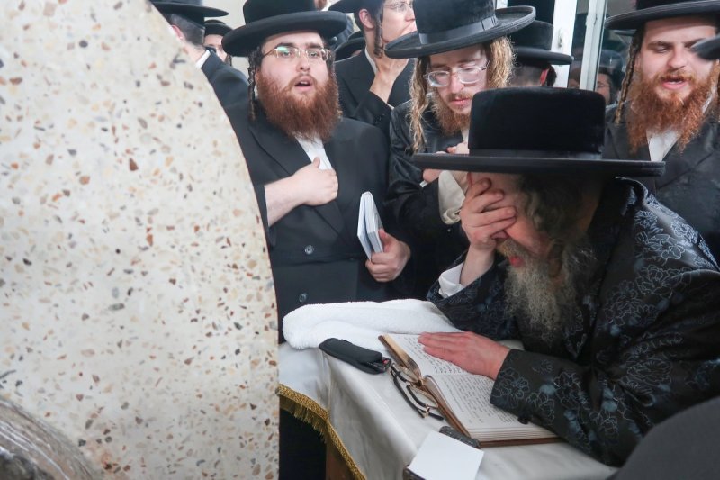 מ.א נוימן