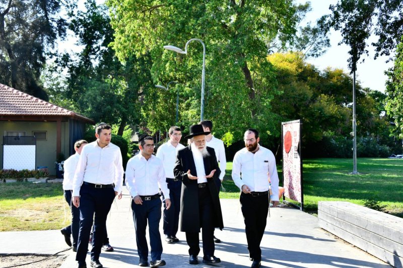 שוקי לרר