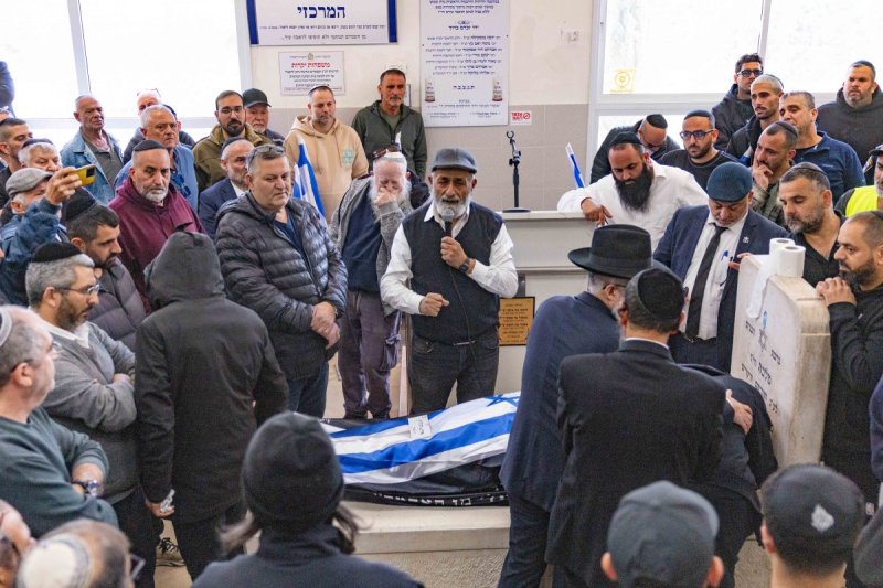 יונתן זינדל, פלאש 90