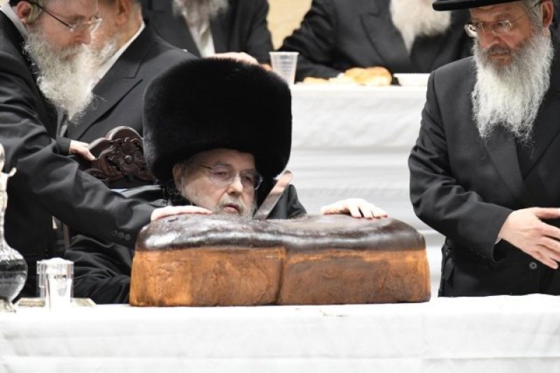 אנשיל בעק וא.מ.ש