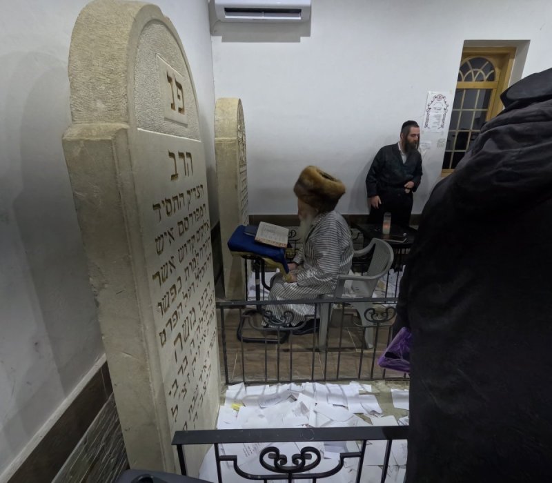 באדיבות המצלם