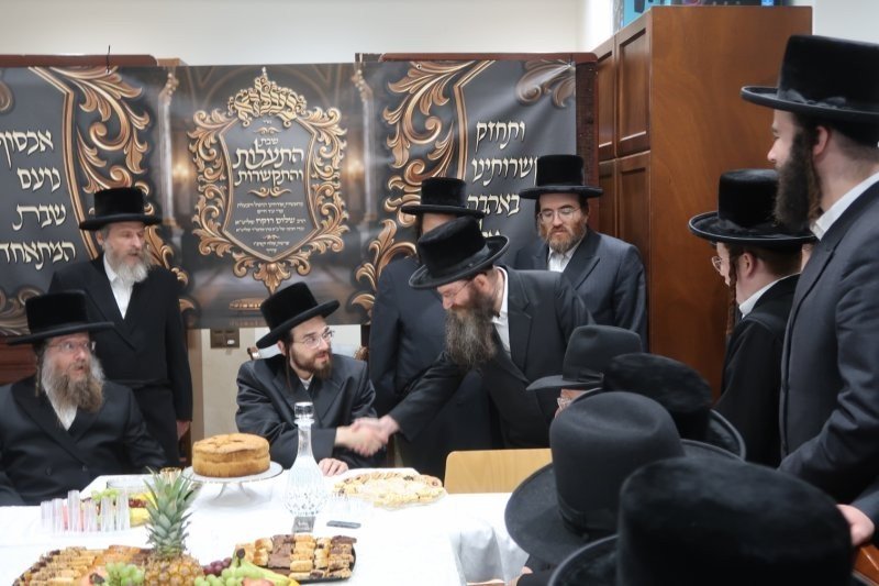 באדיבות המצלם