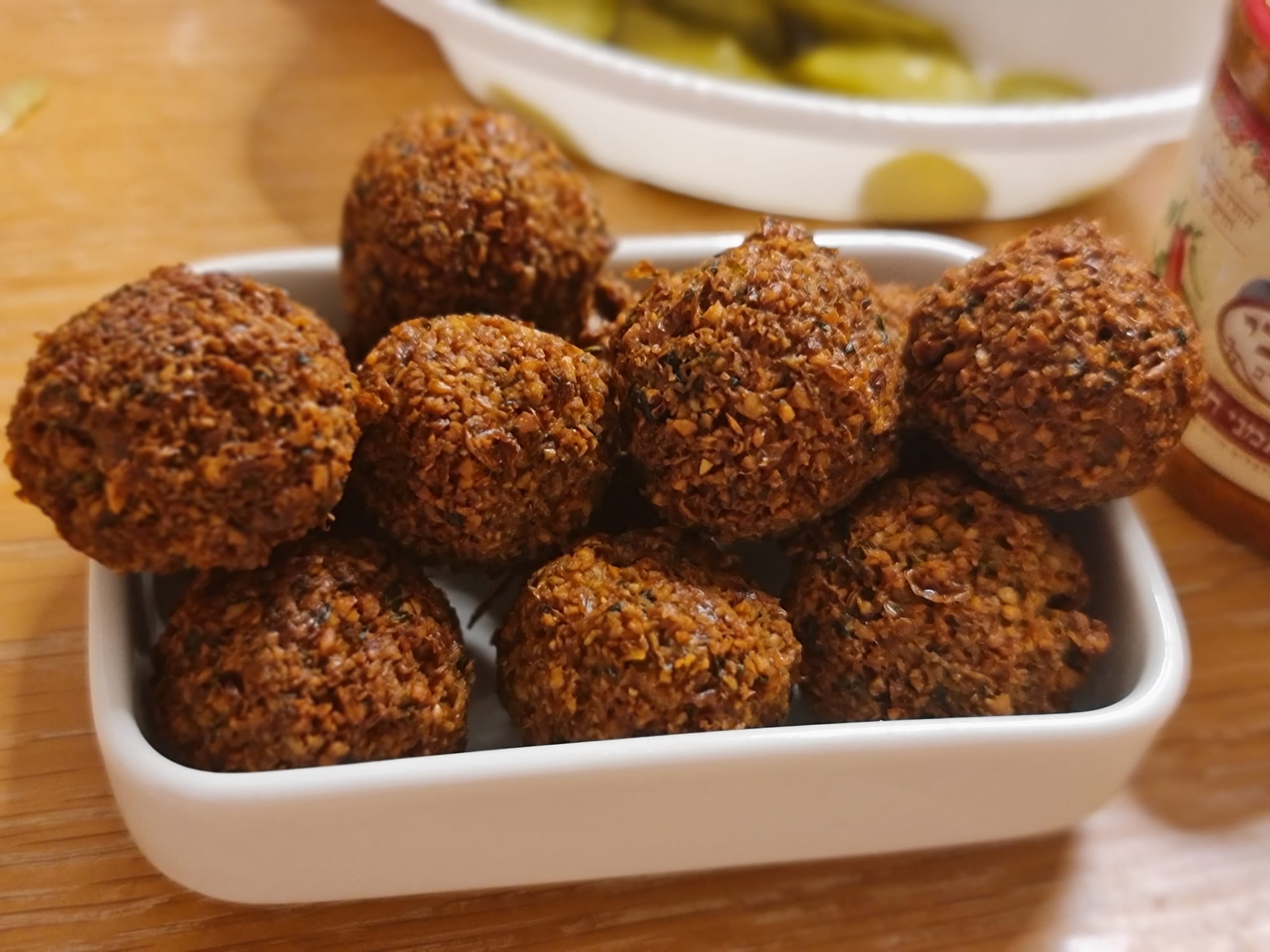 עליזה עליון
