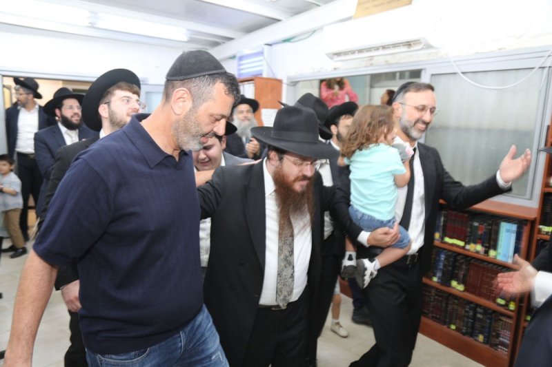 דודי מ.