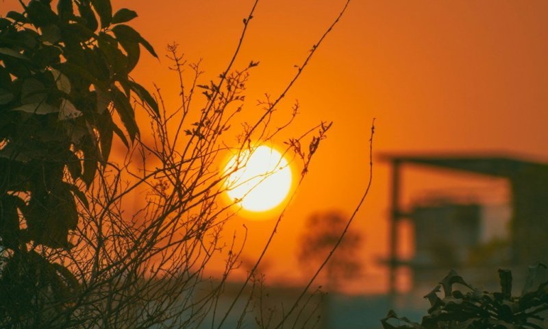 החורף עוד כאן: ירידה בטמפרטורות ורוחות חזקות במישור החוף