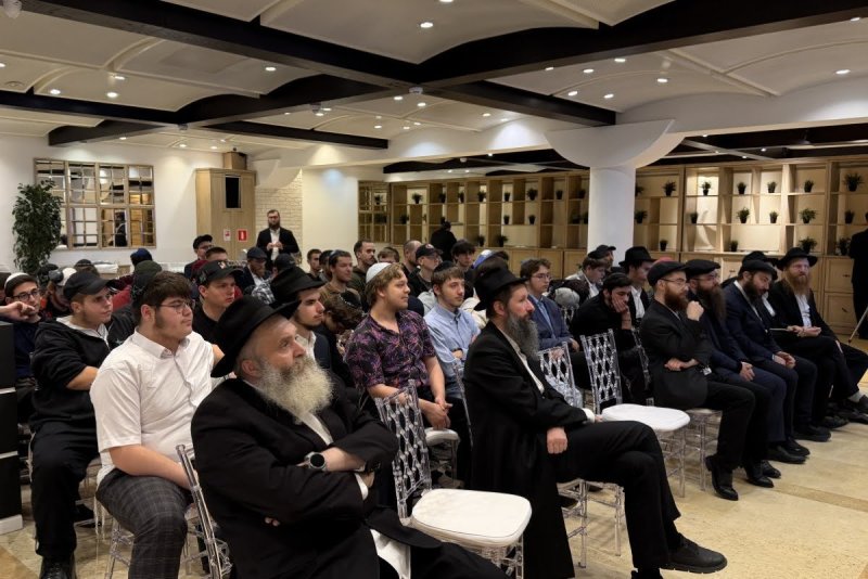 לוי נזארוב