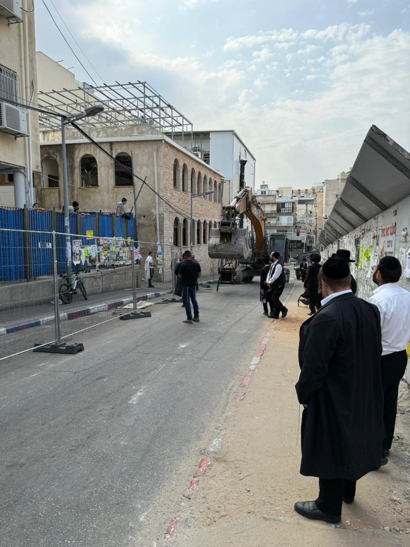 באדיבות המצלם