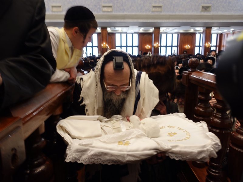 אנשיל בעק וא.מ.ש
