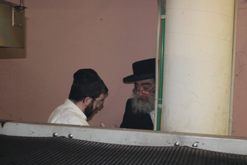 באדיבות המצלם