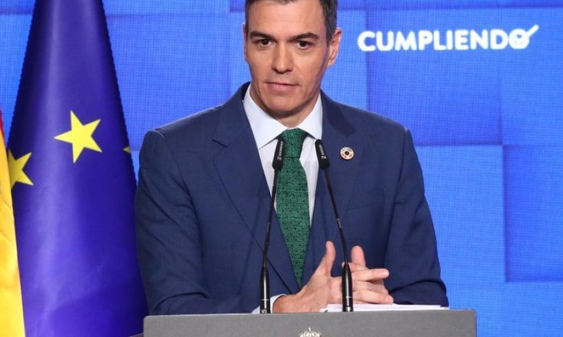 "מאות אלפים ברחובות" מכה לראש הממשלה האנטי-ישראלי