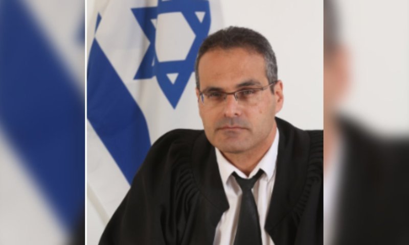 השופט תקף: "סיוע לאויב? המדינה מסייעת לאויב, הלכתם רחוק"