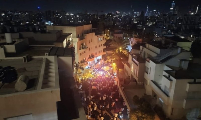 ניסים ברחוב אנילביץ בבני ברק: אלפים נהרו והשכנים פצחו בריקודים