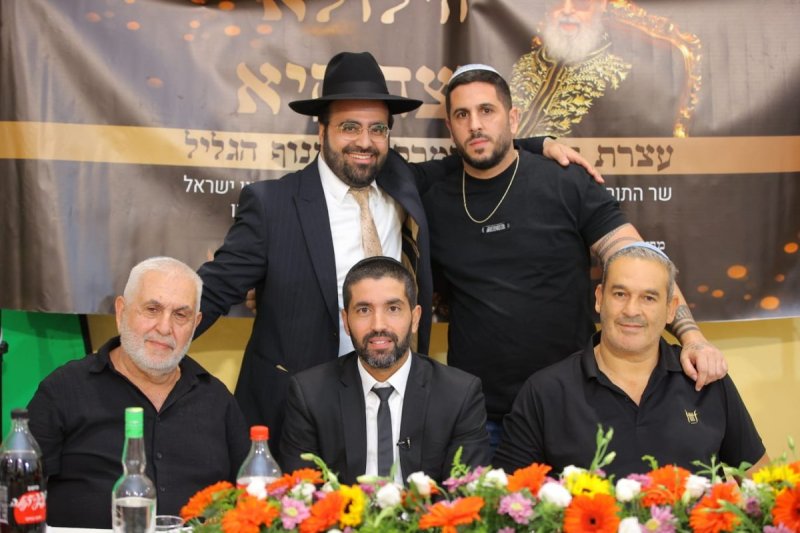באדיבות המצלם
