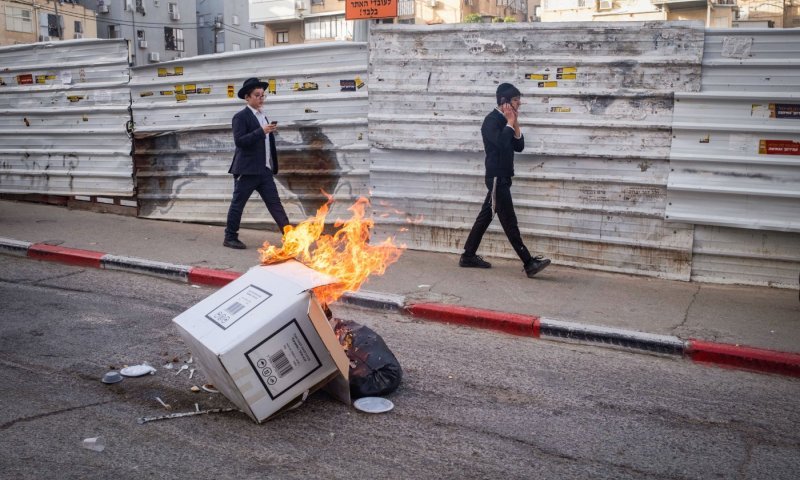 גרסת החיילות שחולצו בבני ברק: "ביקשנו לא להגיע״