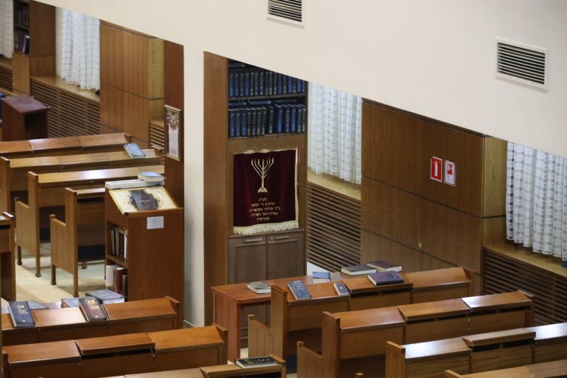  מרדכי לובעצקי