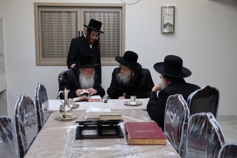 באדיבות המצלם