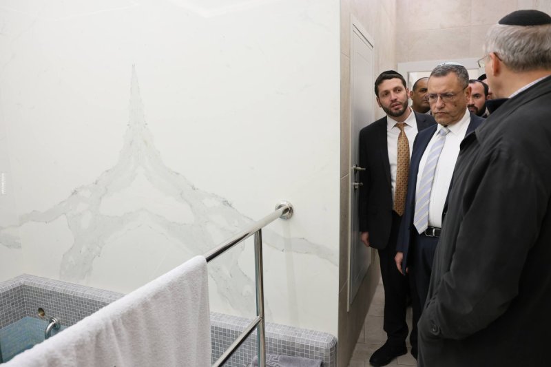 ארנון בוסאני