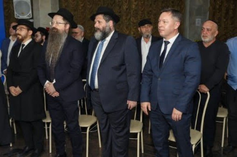 ל. צ'ורמלינו