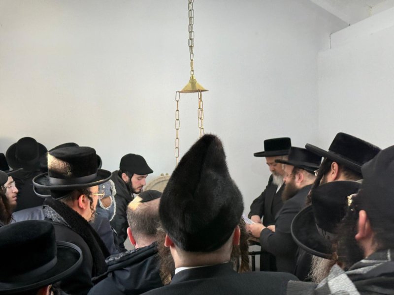 באדיבות המצלם