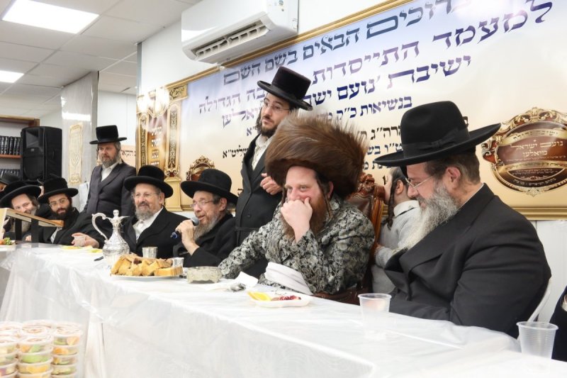 באדיבות המצלם