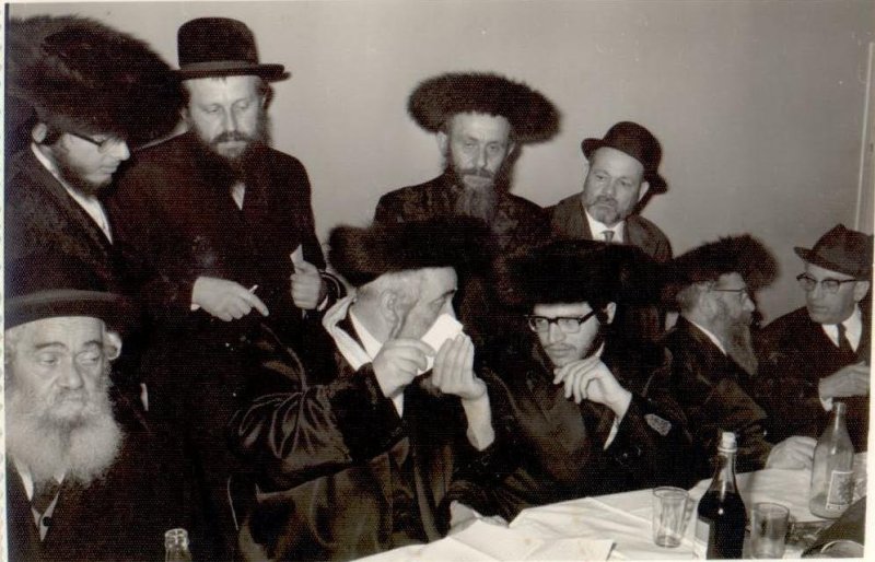 מהנעשה והנשמע ויז'ניץ