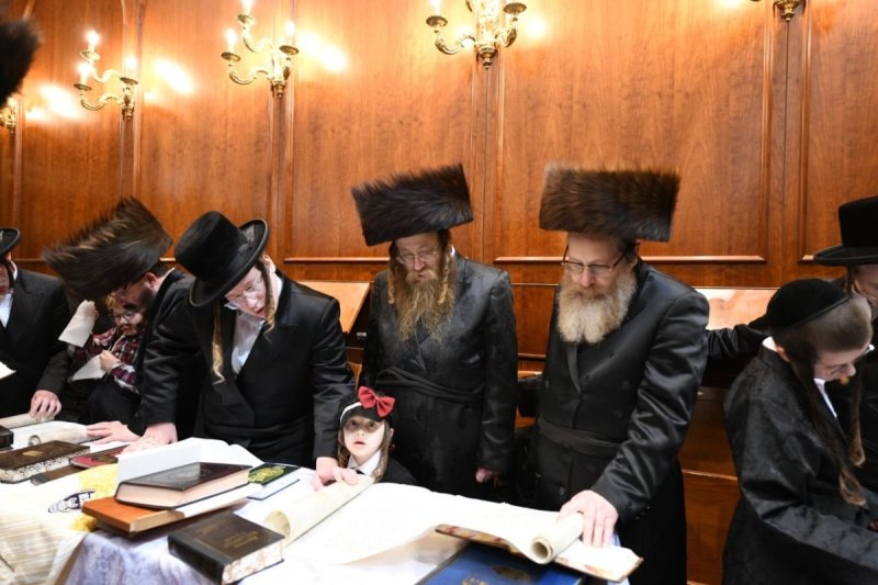 אנשיל בעק וא.מ.ש